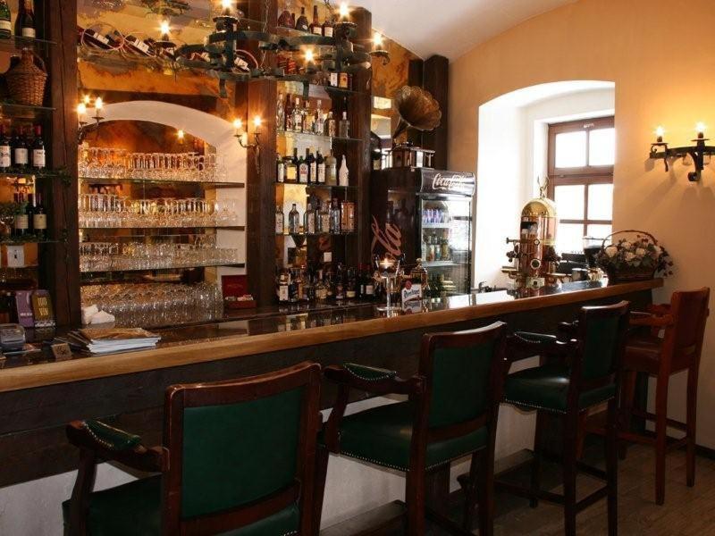 Chateau Krakovany Экстерьер фото